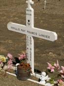 Phyllis May Francis LANDER,
28-9-41 - 16-9-04;
Jondaryan cemetery, Jondaryan Shire