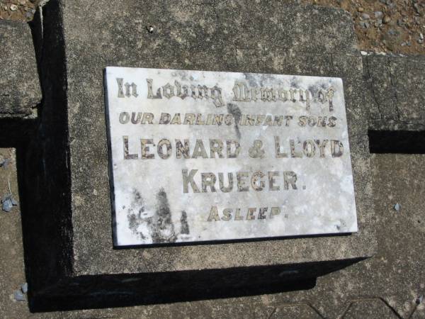 Leonard & Lloyd KRUEGER, infant sons;  | Kalbar General Cemetery, Boonah Shire  | 