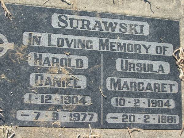 Harold Daniel SURAWSKI,  | 1-12-1904 - 7-9-1977;  | Ursula Margaret SURAWSKI,  | 10-2-1904 - 20-2-1981;  | Kalbar General Cemetery, Boonah Shire  | 