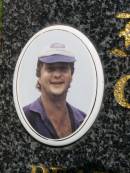 
Graeme Leonard LEAN,
16-1-1965 - 28-12-1998,
loved by Teresa, Lindsay, Jessica, mother & family;
Kandanga Cemetery, Cooloola Shire

