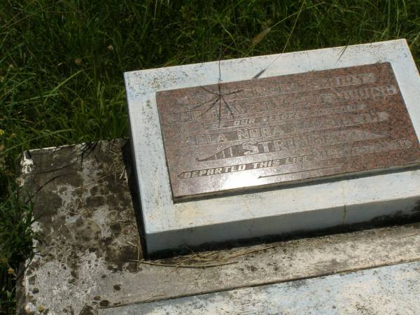 Ela Nora Elizabeth STRINGER,  | mother,  | died 31 Oct 1970;  | Kilkivan cemetery, Kilkivan Shire  | 