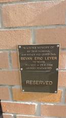 Bevan Eric LEYER
b: 17 Jan 1927
d: 20 Jun 2006 aged 79
Kilkivan cemetery, Kilkivan Shire