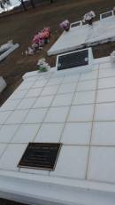 Burnett Moreton BEER,
husband father,
died 12 July 1968 aged 60 years;
Maureen Ann BEER,
mother,
died 20 Dec 1986 aged 74 years;
Gregory John BEER
b: 25 Jul 1943
d: 3 Mar 2014
son of Maureen and Mort (BEER)
brother of Ross and Rex
brother-in-law of Vivien and Shirley
uncle of Michelle, Colin, Craig, Melissa
Kilkivan cemetery, Kilkivan Shire