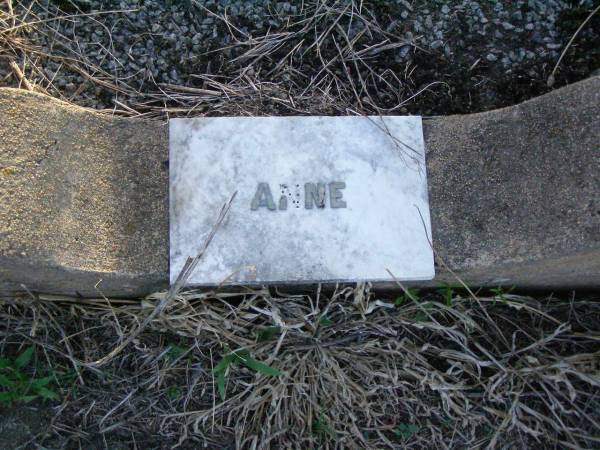 Anne Agnes FISCHER,  | born 1885,  | died 1945;  | Killarney cemetery, Warwick Shire  | 