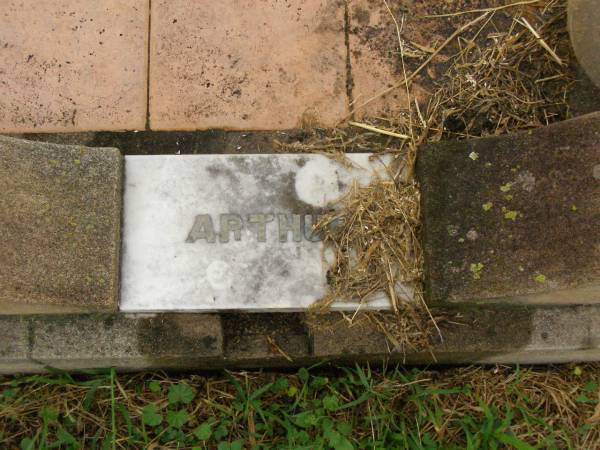 Dorothy (Dot) Elizabeth Hannah WAGNER,  | wife,  | died 6 Nov 1994 aged 82 years;  | Owen David WAGNER,  | husband father,  | died 20 Aug 1983 aged 83 years;  | Arthur Owen Charles WAGNER,  | son,  | accidentally killed 8 June 1954 aged 17 years;  | Killarney cemetery, Warwick Shire  | 