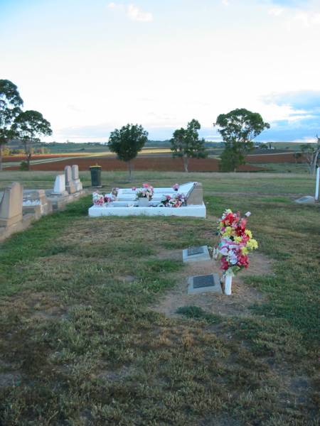 Killarney cemetery, Warwick Shire  | 