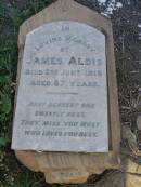 
James ALDIS,
died 2 June 1918 aged 87 years;
Jane,
wife of James ALDIS,
died 10 March 1916 aged 77 years;
Killarney cemetery, Warwick Shire
