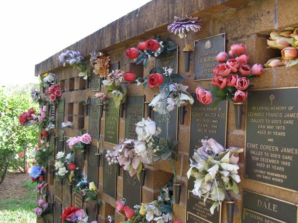 Lawnton cemetery, Pine Rivers Shire  | 