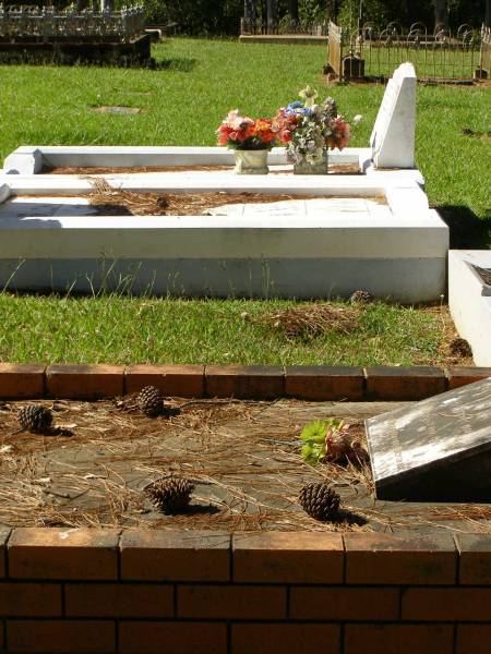 Lawnton cemetery, Pine Rivers Shire  | 