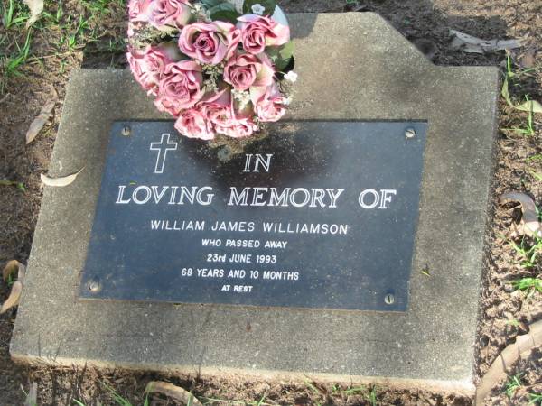 William James Williamson,  | died 23 June 1993 aged 68 years 10 months;  | Lawnton cemetery, Pine Rivers Shire  | 