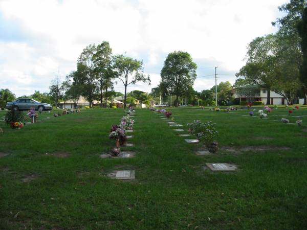 Lawnton cemetery, Pine Rivers Shire  | 