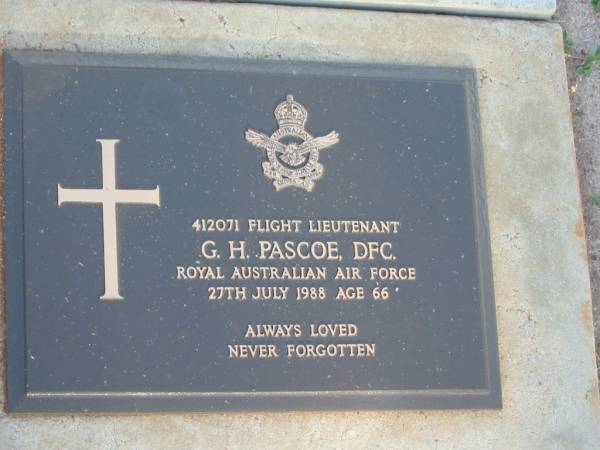 Grace Valmai PASCOE,  | died 23 Aug 2006 aged 76 years;  | G.H. PASCOE,  | died 27 July 1988 aged 66 years;  | Lawnton cemetery, Pine Rivers Shire  | 