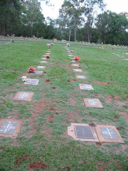 Lawnton cemetery, Pine Rivers Shire  | 