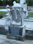 
Olga,
died 17 April 1923 aged 5 years;
Cyril,
died 1 Sept 1925 aged 3 months;
Evan,
died 7 Sept 1925 aged 3 months;
children of Oliver T. & Annie HARDGRAVES;
Oliver Thomas HARDGRAVES,
9-1-1894 - 6-4-1974;
Annie Mary HARDGRAVES,
2-3-1897 - 4-10-1980;
Lower Coomera cemetery, Gold Coast
