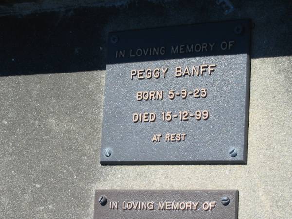 Peggy BANFF  | b: 5 Sep 1923, d: 15 Dec 1999  | Lowood General Cemetery  | 