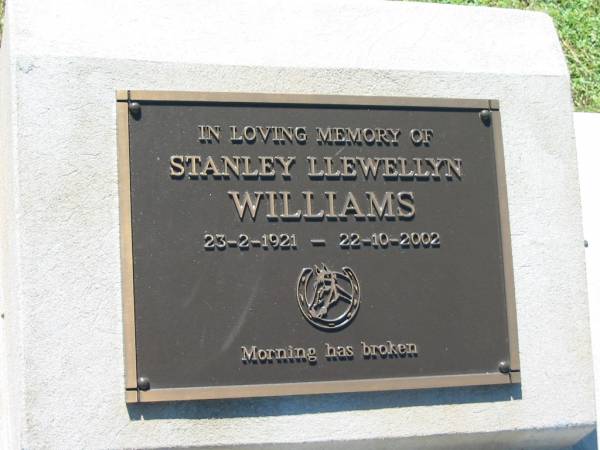 Thelma Jean ELLIOTT  | b: 31 Oct 1931, d: 19 May 1991  | Stanley Llewellyn WILLIAMS  | 23 Feb 1921, d: 22 Oct 2002  | Lowood General Cemetery  |   | 