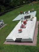 
Davonne JANTZEN,
Arohanui,
28-10-1943 - 13-9-1993;
Maclean cemetery, Beaudesert Shire
