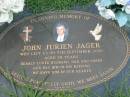 
John Jurien JAGER,
died 5 Sept 2000 aged 59 years,
husband dad poppy;
Maclean cemetery, Beaudesert Shire
