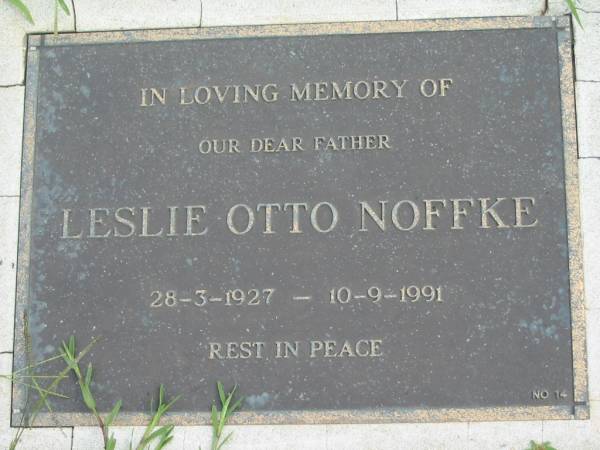 Leslie Otto NOFFKE,  | 28-3-1927 - 10-9-1991;  | Maclean cemetery, Beaudesert Shire  | 