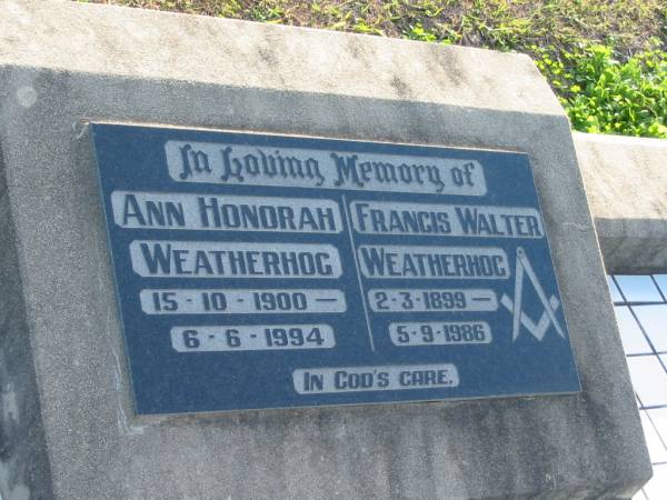 Ann Honorah WEATHERHOG, 15-10-1900 - 6-6-1994;  | Francis Walter WEATHERHOG, 2-3-1899 - 5-9-1986;  | Marburg Anglican Cemetery, Ipswich  | 