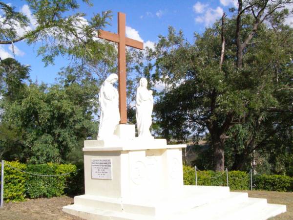 Woodlands cemetery, Marburg, Ipswich  | 