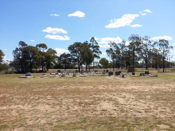   | Meandarra cemetery  | Copyright Dr Matt Barton  | 