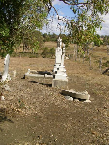Meringandan cemetery, Rosalie Shire  | 