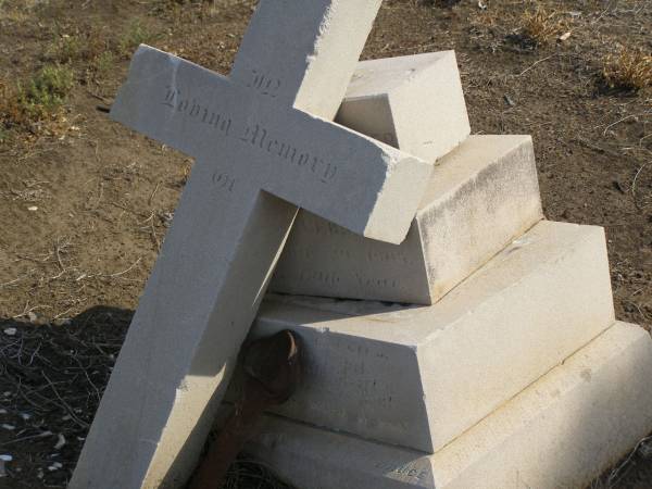 Johann SOMMER,  | native of Germany,  | died 29 April 1905 in 60th? year;  | Meringandan cemetery, Rosalie Shire  | 