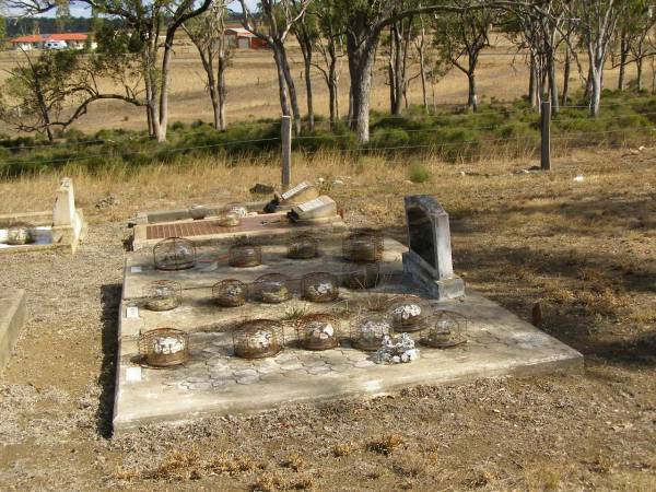 Norman H. NOTHDURFT,  | husband father,  | died 31 Dec 1961 aged 58 years;  | Shirley M. NORTHDURFT,  | daughter sister,  | died 20 April 1962 aged 17 years;  | Evelyn E. NOTHDURFT,  | mother,  | died 23 Aug 1971 aged 63 years;  | Meringandan cemetery, Rosalie Shire  | 