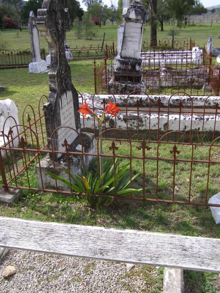 Minden Baptist, Esk Shire  | 