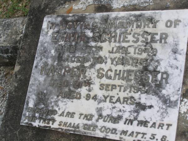 Emma SCHIESSER,  | died 27 Jan 1949 aged 79 years;  | Kasper SCHIESSER,  | died 21 Sept 1961 aged 94 years;  | Minden Baptist, Esk Shire  | 