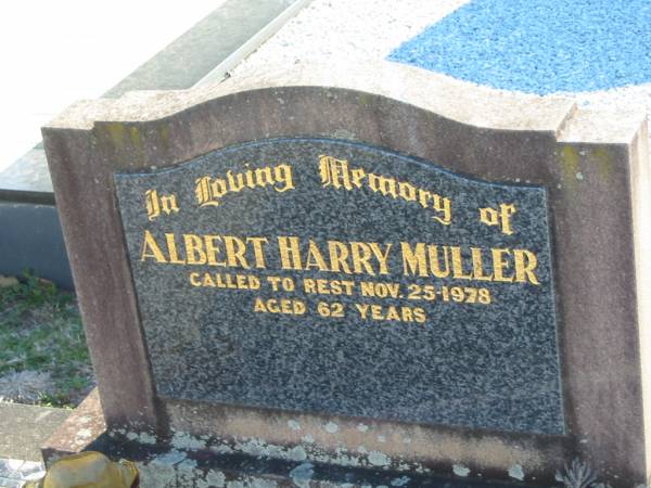 Albert Harry MULLER  | 25 Nov 1978, aged 62  | Minden Zion Lutheran Church Cemetery  | 
