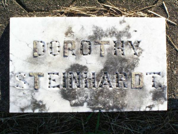 Dorothy STEINHARDT;  | St Johns Evangelical Lutheran Church, Minden, Esk Shire  | 