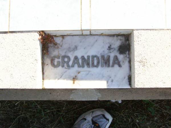 August W. SIPPEL, father grand-dad,  | died 2 Sept 1974 aged 74 years;  | Emma SIPPEL, wife mother grandma,  | died 9 Jan 1969 aged 67 years;  | St Johns Evangelical Lutheran Church, Minden, Esk Shire  | 