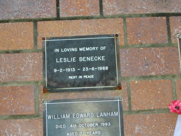 Leslie BENECKE,  | 9-2-1913 - 23-6-1988;  | Mooloolah cemetery, City of Caloundra  |   | 