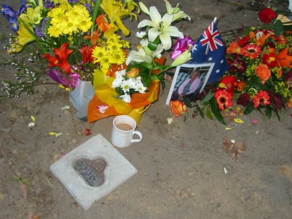 Mooloolah cemetery, City of Caloundra  |   | 