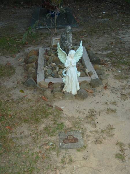 Mooloolah cemetery, City of Caloundra  |   | 