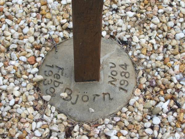 Jacoba GEYL,  | 3-11-1910 - 15-2-1997,  | moeder oma;  | Bjorn,  | Feb 1939 - Nov 1984;  | Mooloolah cemetery, City of Caloundra  |   | 