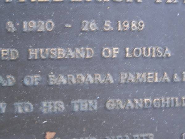 Leonard Frderick HARVEY,  | 19-9?-1920 - 26-5-1989,  | husband of Louisa,  | dad of Barbara, Pamela & Raymond,  | poppy to 10 grandchildren;  | Mooloolah cemetery, City of Caloundra  |   | 