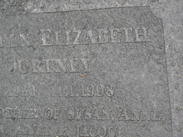 Kathleen Elizabeth COURTNEY,  | 7-12-1930 - 14-1-1998  | mother of Susan, Anne, Ken, Janet & Jacque,  | nana;  | Mooloolah cemetery, City of Caloundra  | 