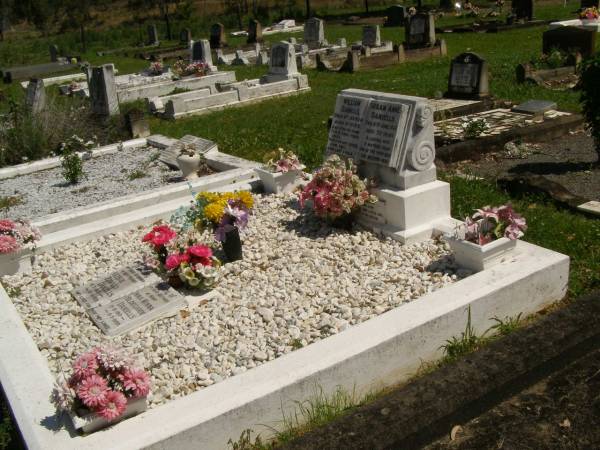 William DANIELLS,  | died 4 Jan 1938 aged 81 years;  | Susan Anne DANIELLS,  | died 6 June 1932 aged 73 years,  | wife mother;  | Arthur Edward DANIELLS,  | husband father,  | 6-7-1905 - 17-11-1971;  | Anna Minna Hildegarde DANIELLS,  | mother nana,  | 15-6-1917 - 5-7-1999;  | Moore-Linville general cemetery, Esk Shire  | 