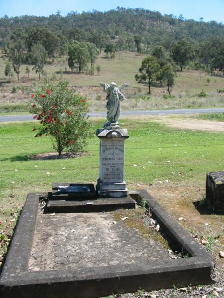 Thomas LEO,  | died 21 Aug 1911,  | erected by wife & family;  | Annie LEO,  | aged 61 years;  | Moore-Linville general cemetery, Esk Shire  | 