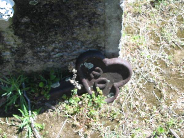 Moore-Linville general cemetery, Esk Shire  | 