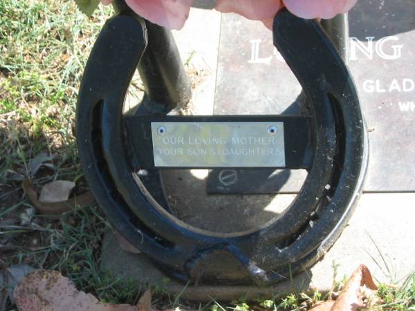 Gladys Esma REIT,  | mother,  | died 5 Aug 1990 aged 66 years,  | remembered by sons & daughters;  | Moore-Linville general cemetery, Esk Shire  | 