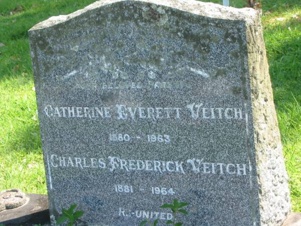 parentsl  | Catherine Everett VEITCH,  | 1880 - 1963;  | Charles Frederick VEITCH,  | 1881 - 1964;  | Moore-Linville general cemetery, Esk Shire  | 