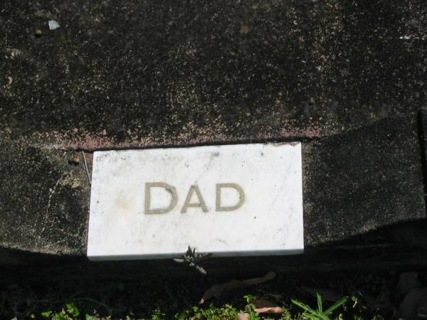 Frank HORNE,  | husband father,  | died 10 Jan 1959 aged 82 years;  | Ethel HORNE,  | mum,  | died 8 Aug 1983 aged 96 years 11 months;  | Reginald Enoch HORNE,  | died 12-10-1972 aged 56 years;  | Moore-Linville general cemetery, Esk Shire  | 