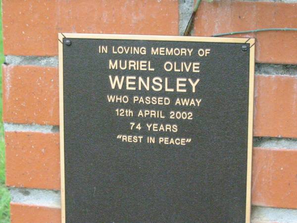 Muriel Olive WENSLEY,  | died 12 April 2002 aged 74 years;  | Mt Mort Cemetery, Ipswich  | 