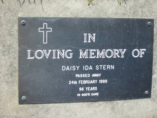 Daisy Ida STERN  | 24 Feb 1999, aged 96  | Mt Cotton / Gramzow / Cornubia / Carbrook Lutheran Cemetery, Logan City  |   | 