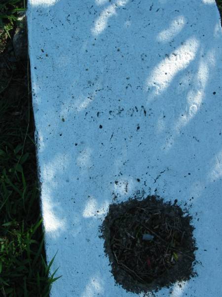 Karl HONNE?  | geb 7 Apr 1904, gest 7 May 1906  | Mount Beppo Apostolic Church Cemetery  | 