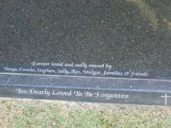 Doreen May BROWNE,  | 12-3-1945 - 18-12-2000,  | loved by Tanya, Connie, Stephen, Sally, Ros & Margot;  | Mudgeeraba cemetery, City of Gold Coast  | 